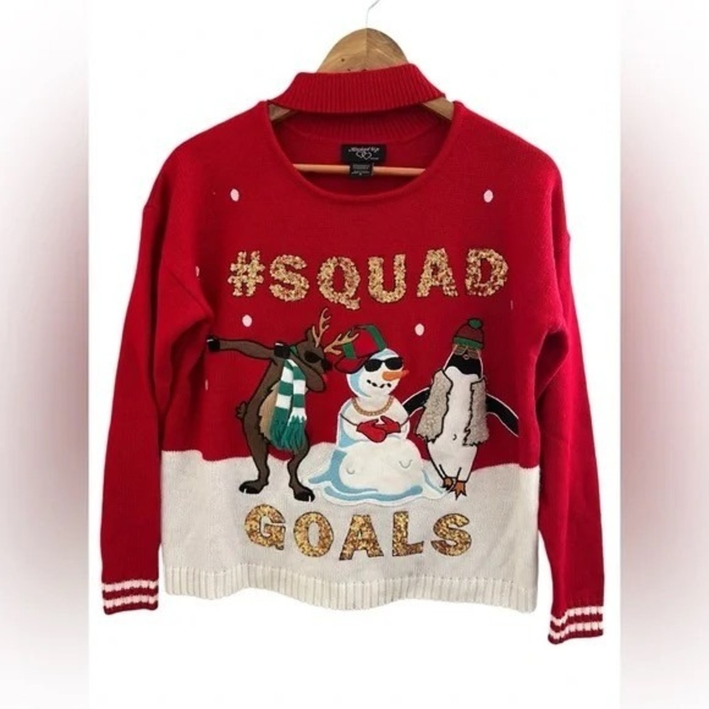 Hooked Up by‎ IOT Junior's Christmas Squad Goals Keyhole Pullover Sweater